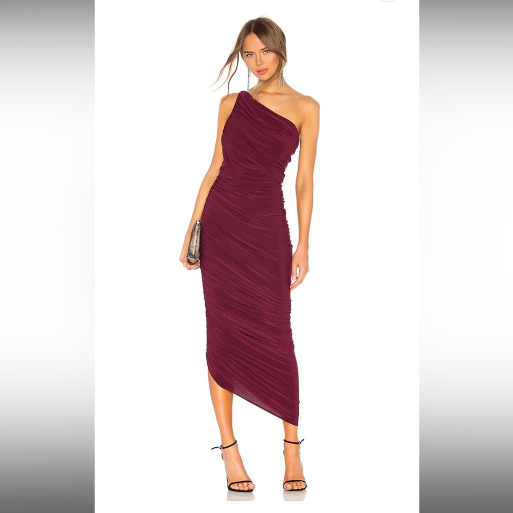 Norma Kamali Diana Gown in Plum